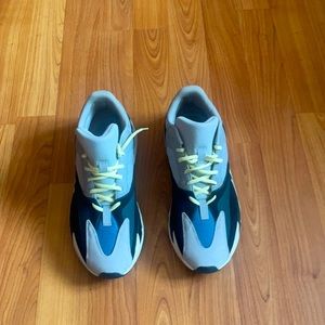 Yeezy 700 wave runner